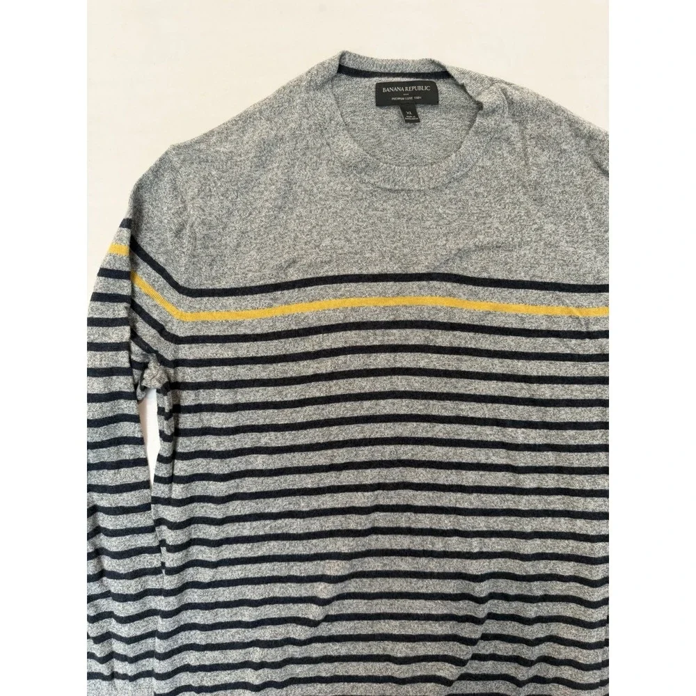 Banana Republic 594268-01 Men XL Premium Luxe Yarn Crewneck Striped Knit Sweater